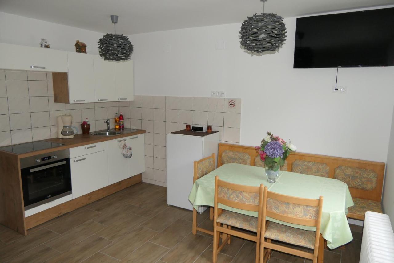 Apartments And Rooms Brunko Bled Esterno foto