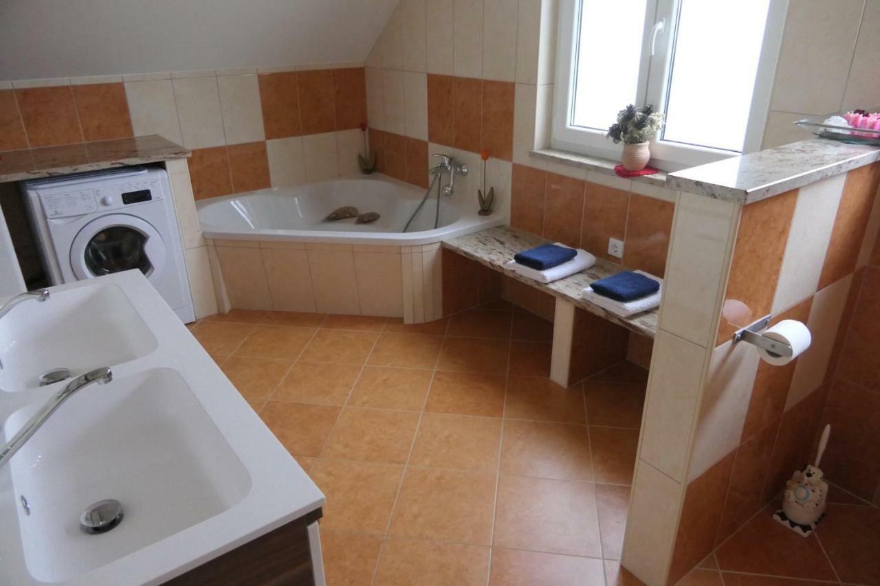 Apartments And Rooms Brunko Bled Esterno foto